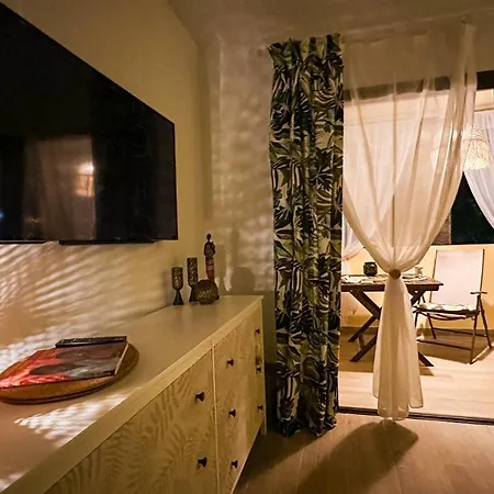 The Hut - * Costa Adeje (Tenerife)