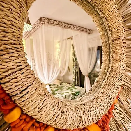 The Hut - * Costa Adeje (Tenerife)